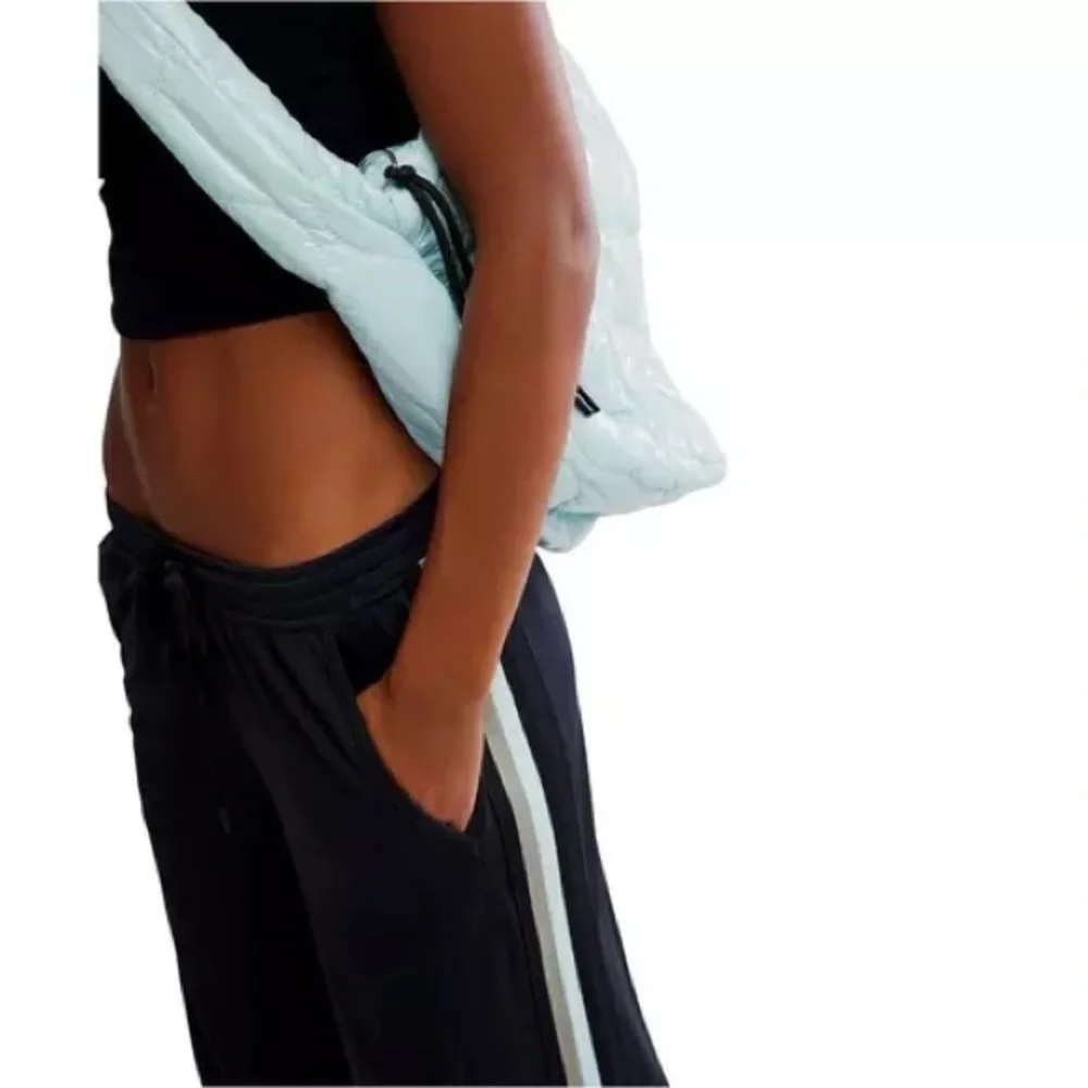 Free People Movement One On One Mesh Pants Black size M NWT!!! - Picture 3 of 9